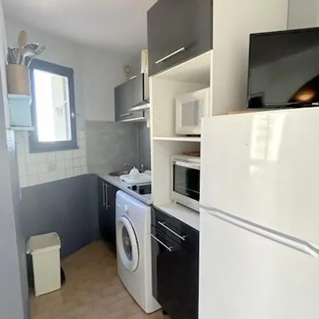 Confortable Pour 4 Pers, Acces Plage, Parking Securise - Fr-1-529-87 Apartment *